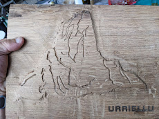 Relieve del Naranjo de Bulnes en Madera de Roble
